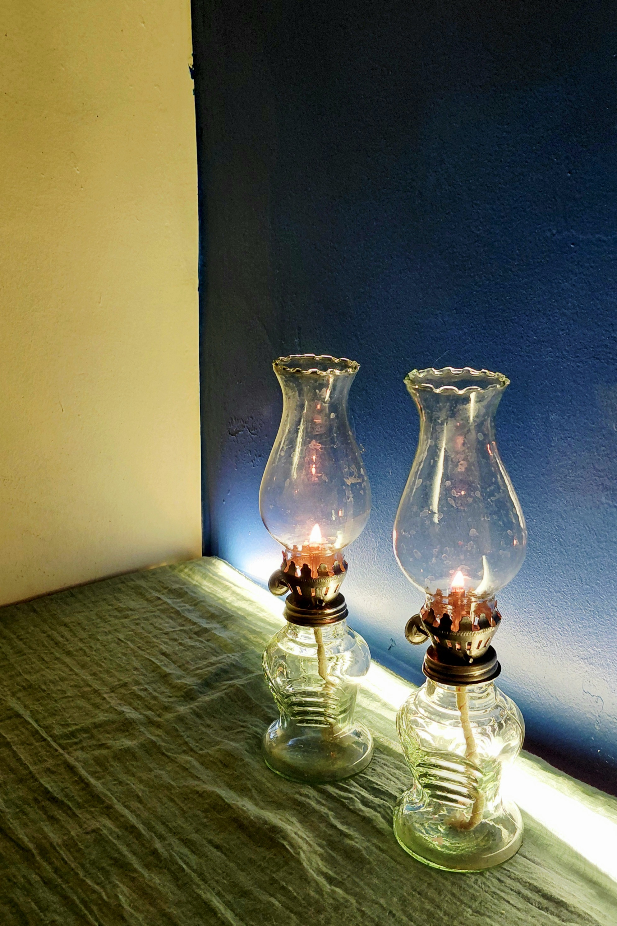 چراغ گردسوز نفتی روشنایی موشی ( مدل آراد)